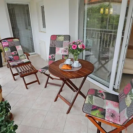 Appartement Apartman Rony